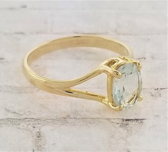 14k Yellow Gold Blue Topaz Ring - image 3