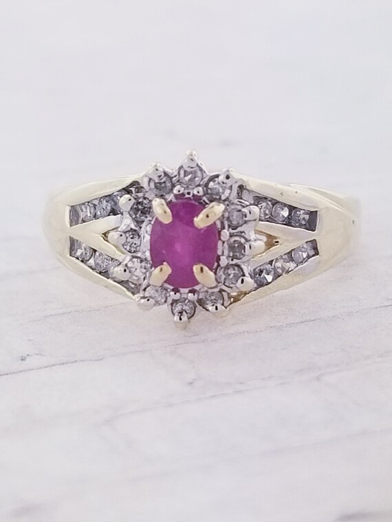 10k Yellow Gold Vintage Ruby and Diamond Ring - image 2