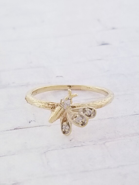 10k Yellow Gold Vintage Butterfly Ring with Diamo… - image 3