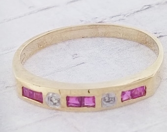 10k Yellow Gold Vintage Ruby and Diamond Ring