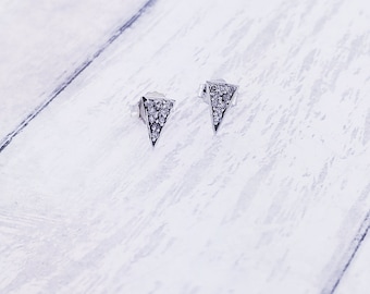 14k White Gold Diamond Stud Earrings