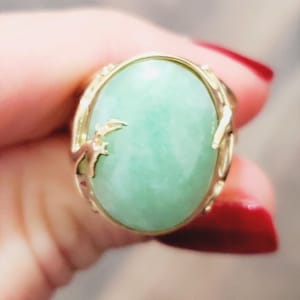 14k Yellow Gold Vintage Jade Ring