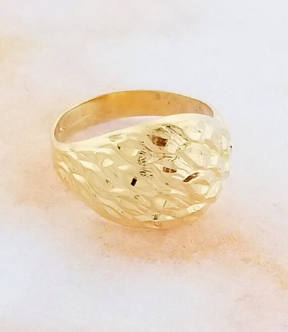 14k Yellow Gold Diamond Cut Dome Ring - image 4