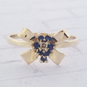 10k Yellow Gold Vintage Sapphire and Diamond Bow Ring