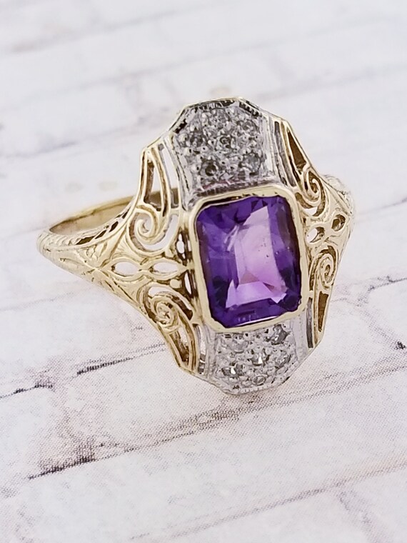 14k Two Tone Vintage Amethyst and Diamond Ring - image 3