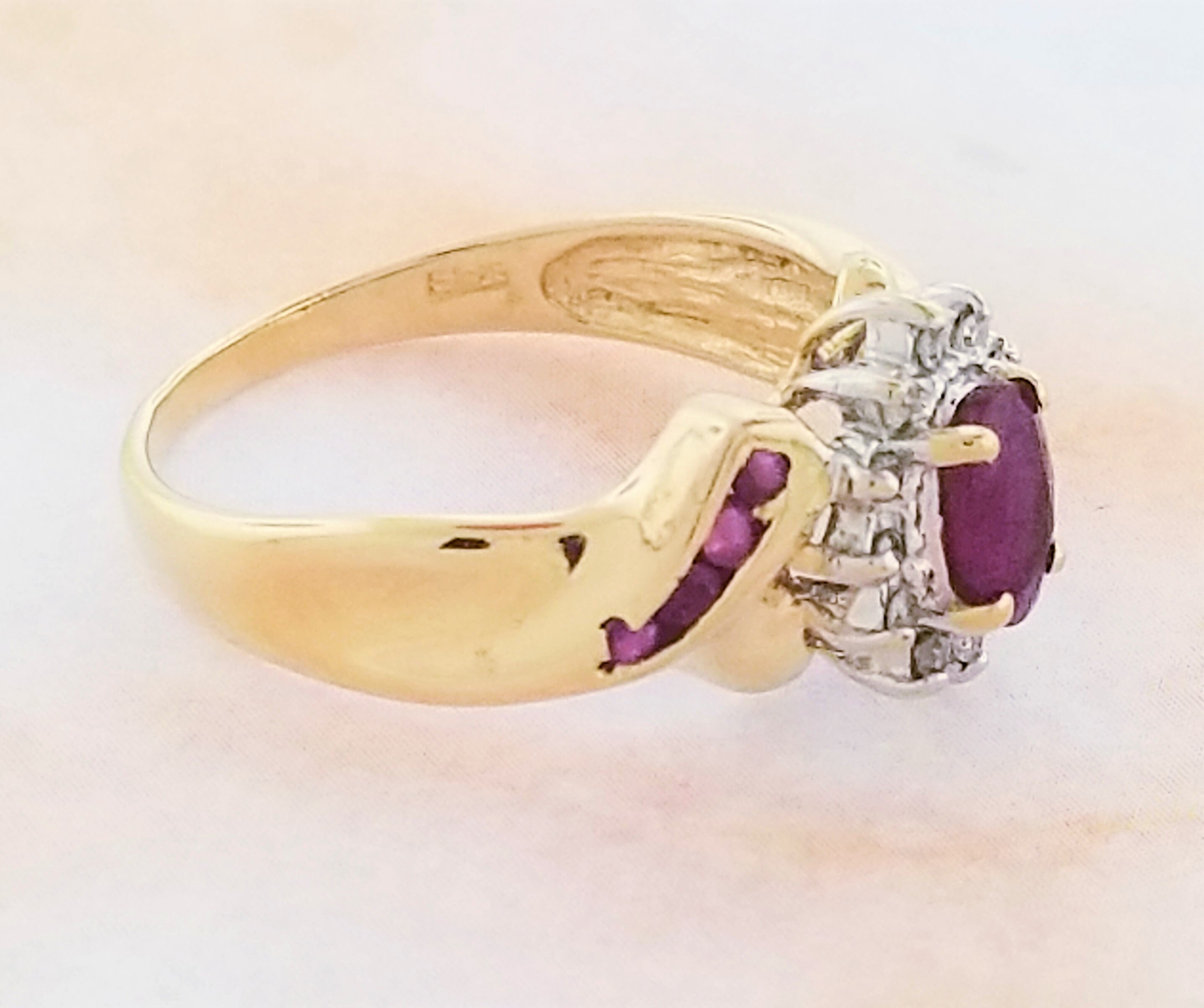 14k Yellow Gold Ruby and Diamond Ring - Etsy