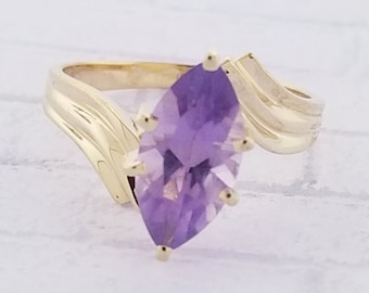 Anello solitario vintage in oro giallo 10k con ametista