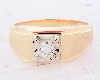 14k Yellow Gold Men's Vintage Ring with Diamond