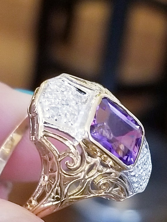 14k Two Tone Vintage Amethyst and Diamond Ring - image 9