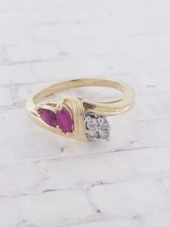 10k Yellow Gold Vintage Ruby and Diamond Ring - image 2