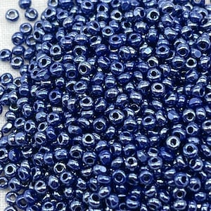 Vintage Size 11/0 Czech Charlotte Glass Seed Beads, 11-12 grams, One Cut Seed Bead, True Cuts, Jewelry Making Supply, Beading CH11-146