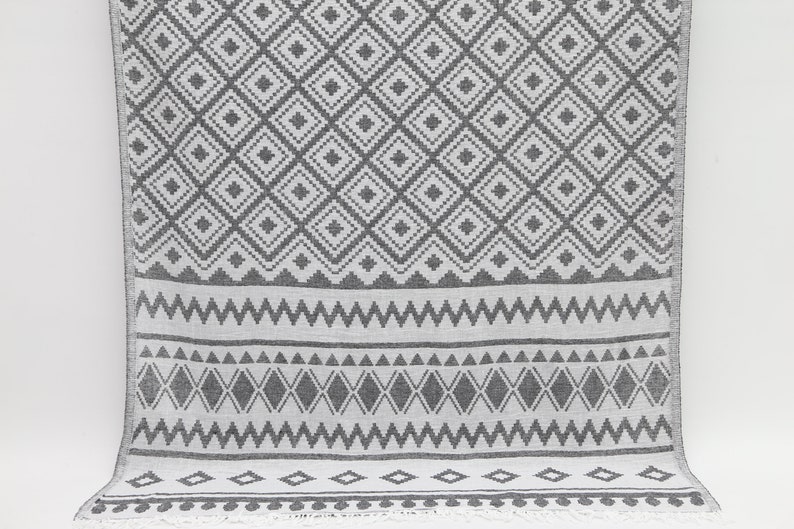 TowelMaster Turkish Peshtemal Towel - Thumbnail 2