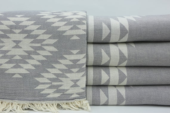 Wholesale aztec blankets hotsell