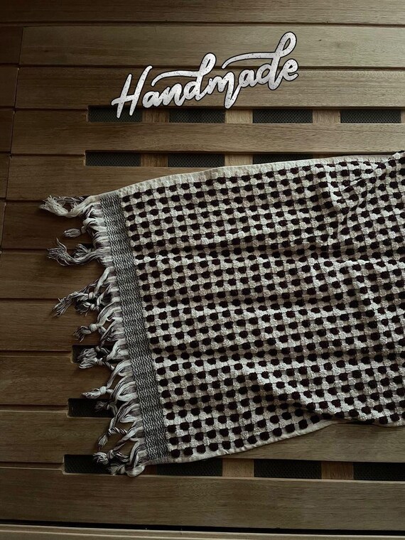 Black hand towels bulk hotsell