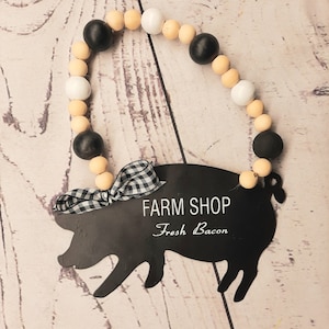 Farmhouse Pig Decorative Tray Décor