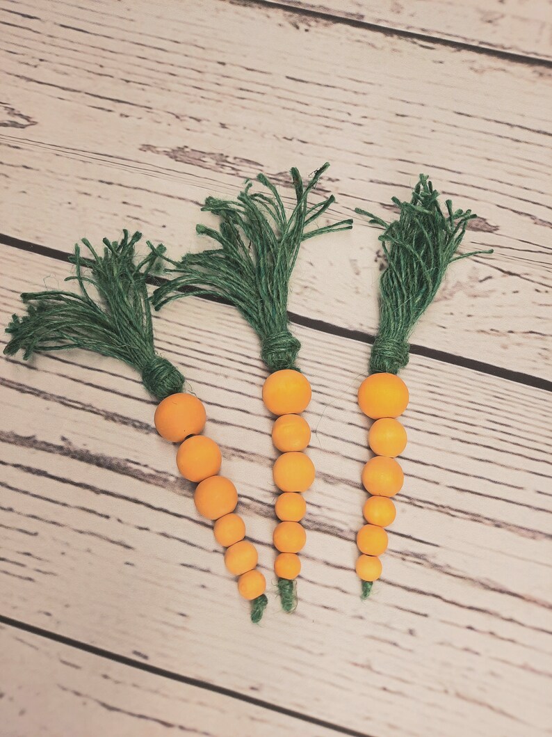 Easter Beaded Carrot Trio Tiered Tray D\u00e9cor