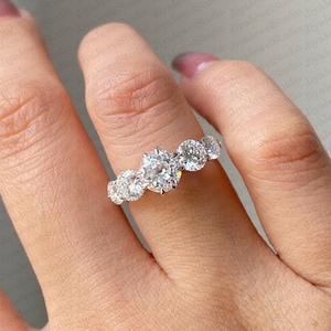 Round Cut Moissanite Engagement Ring, Five Stone Wedding Band, 5 Stone Diamond Band, Moissanite Bridal Ring, 925 Sterling Silver