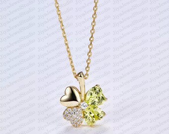 Collier classique avec péridot vert de 2,50 carats et diamants, trèfle à quatre feuilles, pendentif pour femme avec chaîne en finition or jaune 14 carats, cadeau pour la Saint-Valentin