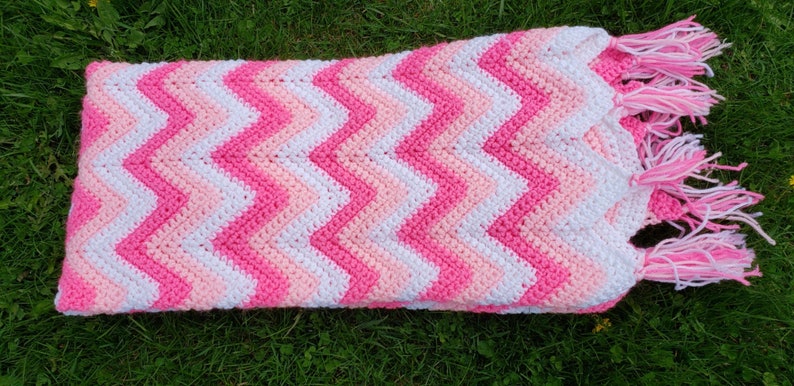 Crochet Chevron Blanket PATTERN // Easy Crochet Blanket //PDF Crochet Pattern // Crochet Blanket Pattern // Afghan Pattern // Throw Blanket image 6