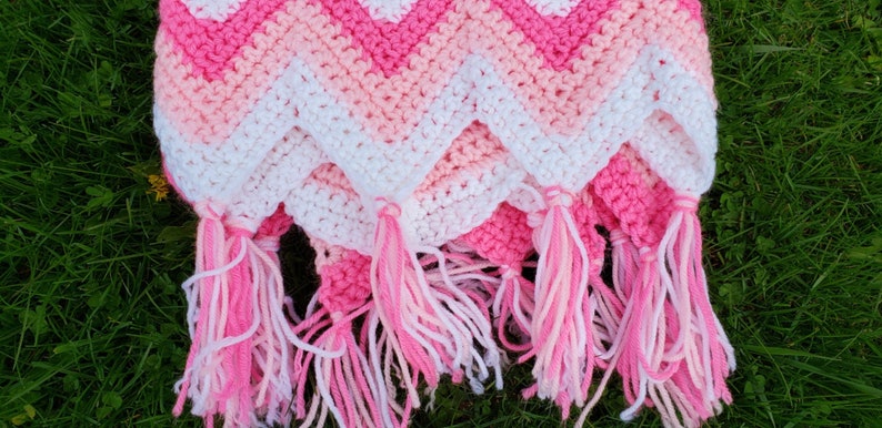 Crochet Chevron Blanket PATTERN // Easy Crochet Blanket //PDF Crochet Pattern // Crochet Blanket Pattern // Afghan Pattern // Throw Blanket image 4