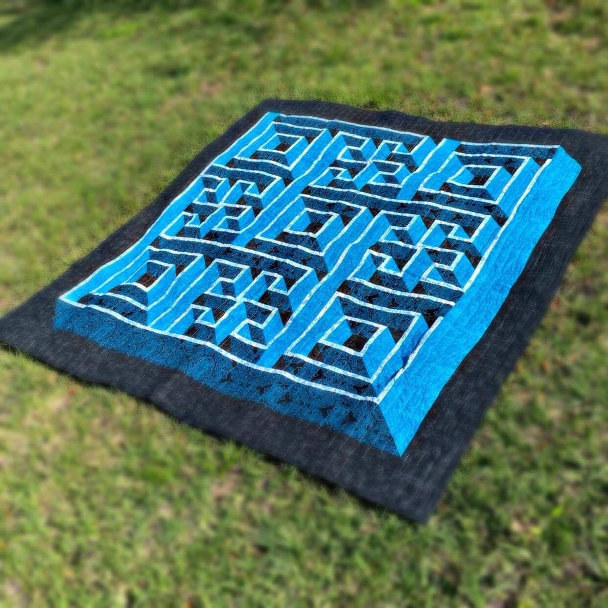 Labyrinth Quilt Etsy