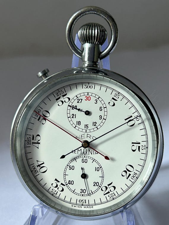 Lemania calibre 1900 split second stop watch from… - image 4