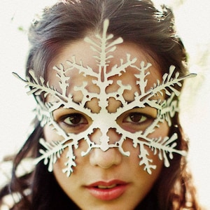 Snowflake Leather Mask choose color image 3