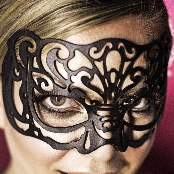 Victoriana Leather Mask (choose color)