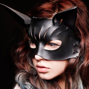 Wolf Leather Mask (choose color)
