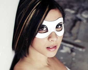 Incognito Leather Mask (choose color)