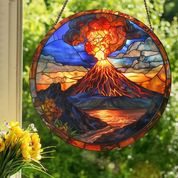 噴火する火山：ステンドグラス風の窓飾り - Etsy 日本