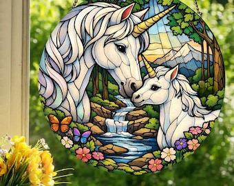 Einhorn Baby und Mama: Fensterbehang im Glasmalerei-Stil