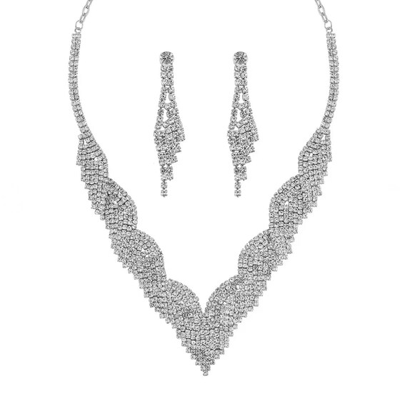 Beautiful Jewellery Swarovski Crystals Set.