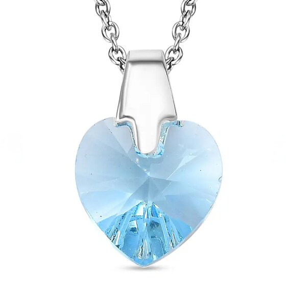 Beautiful Aquamarine Swarovski Crystal in Sterling Silver Necklace.