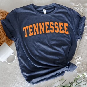 Bluza Tennessee, Koszulka Tennessee, Koszulka wakacyjna, Prezent dla mężczyzn, Prezent dla kobiet, Prezenty Tennessee, Koszulka uniwersytecka, Koszulka na dzień gry zdjęcie 4