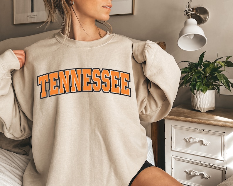 Bluza Tennessee, Koszulka Tennessee, Koszulka wakacyjna, Prezent dla mężczyzn, Prezent dla kobiet, Prezenty Tennessee, Koszulka uniwersytecka, Koszulka na dzień gry zdjęcie 1