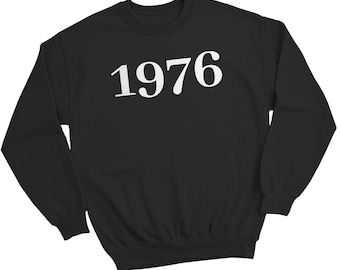 Vintage 1976 50th Birthday Unisex Sweatshirt Born 1976 50 Years Awesome Gift Retro Style Apparel