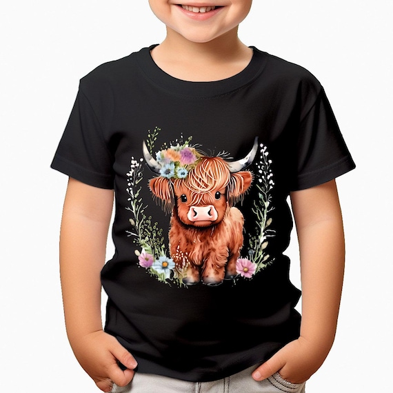 Adorable Highland Cow T-Shirt With Colorful Floral Design Cute Cartoon Animal Tee Friendly Gift #T490