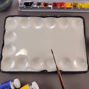 Seconds - Imperfect Perfection - Ceramic Paint Palette - For watercolor, oil, acrylic and gouache color mixing