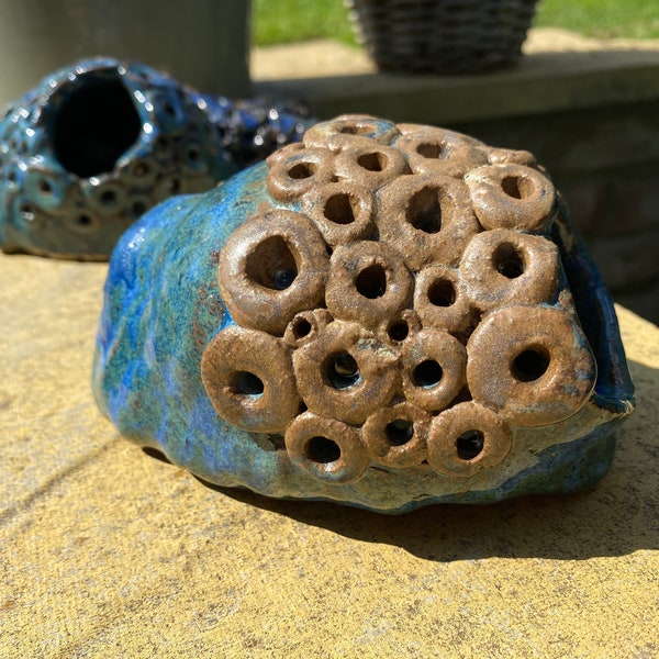 Ceramic garden ornament - fish tank - fish hide - tea light - blue gold