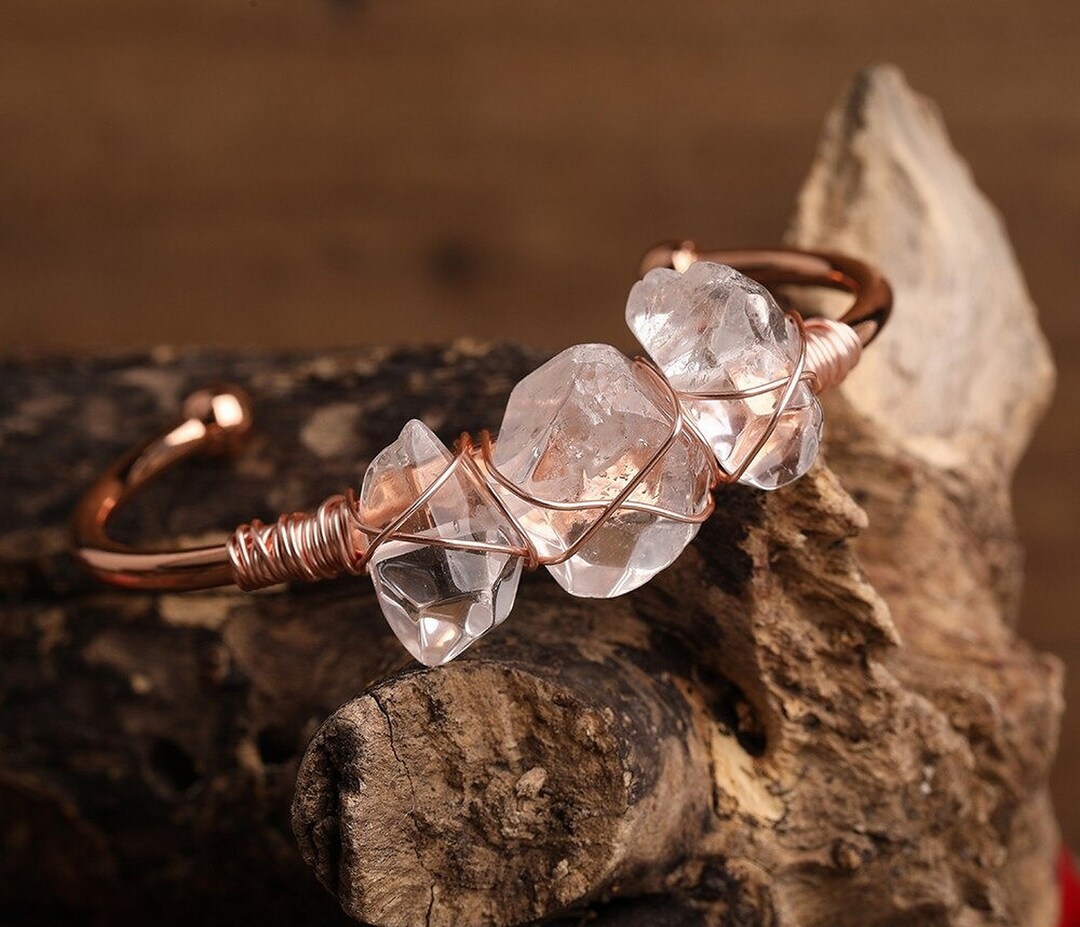 Raw quartz bracelet deals