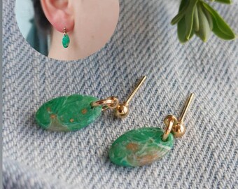 Green & gold dainty oval earrings | green earrings | Gren jewellery | polymerclay earrings | Irish earrings | Irish jewellery | Dúil