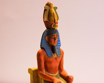 エジプト王ラムセス2世の像：古代遺物のレプリカ - Etsy 日本