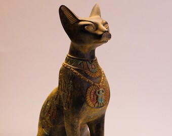 バステトぬいぐるみ：古代エジプトの猫の女神、ミンキー生地、刺繍の