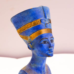 Special Blue Queen Nefertiti Head, heavy Nefertiti statue, large Nefertiti figurine, Queen Nefertiti, Egyptian Queen