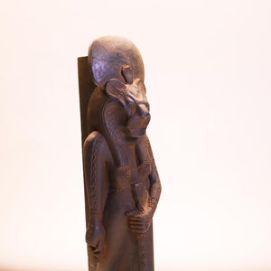 Large Replica Great Ancient Egyptian Sekhmet Goddess, Goddess Sekhmet statue made in Egypt.