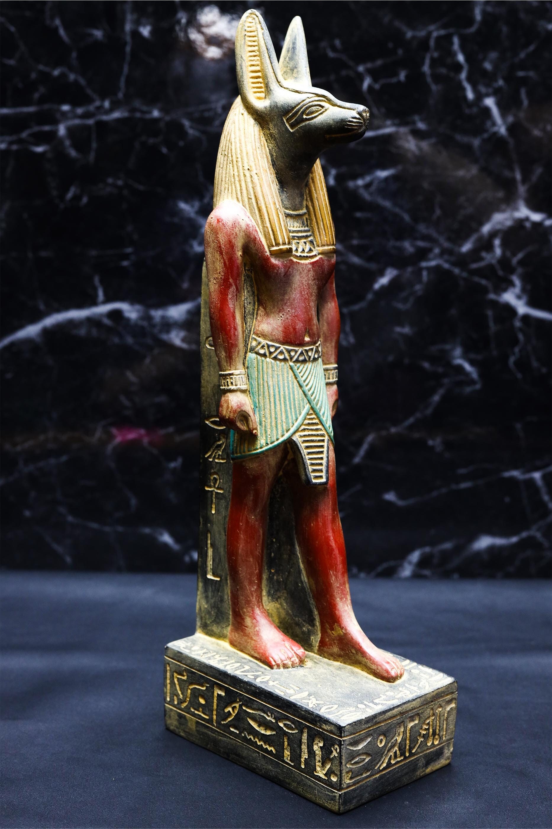 古代エジプトの神、来世の神アヌビス。 - Etsy 日本