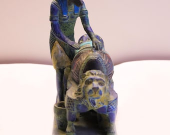 エジプトの偉大な神アヌビス、ミイラ化の神、エジプトの王