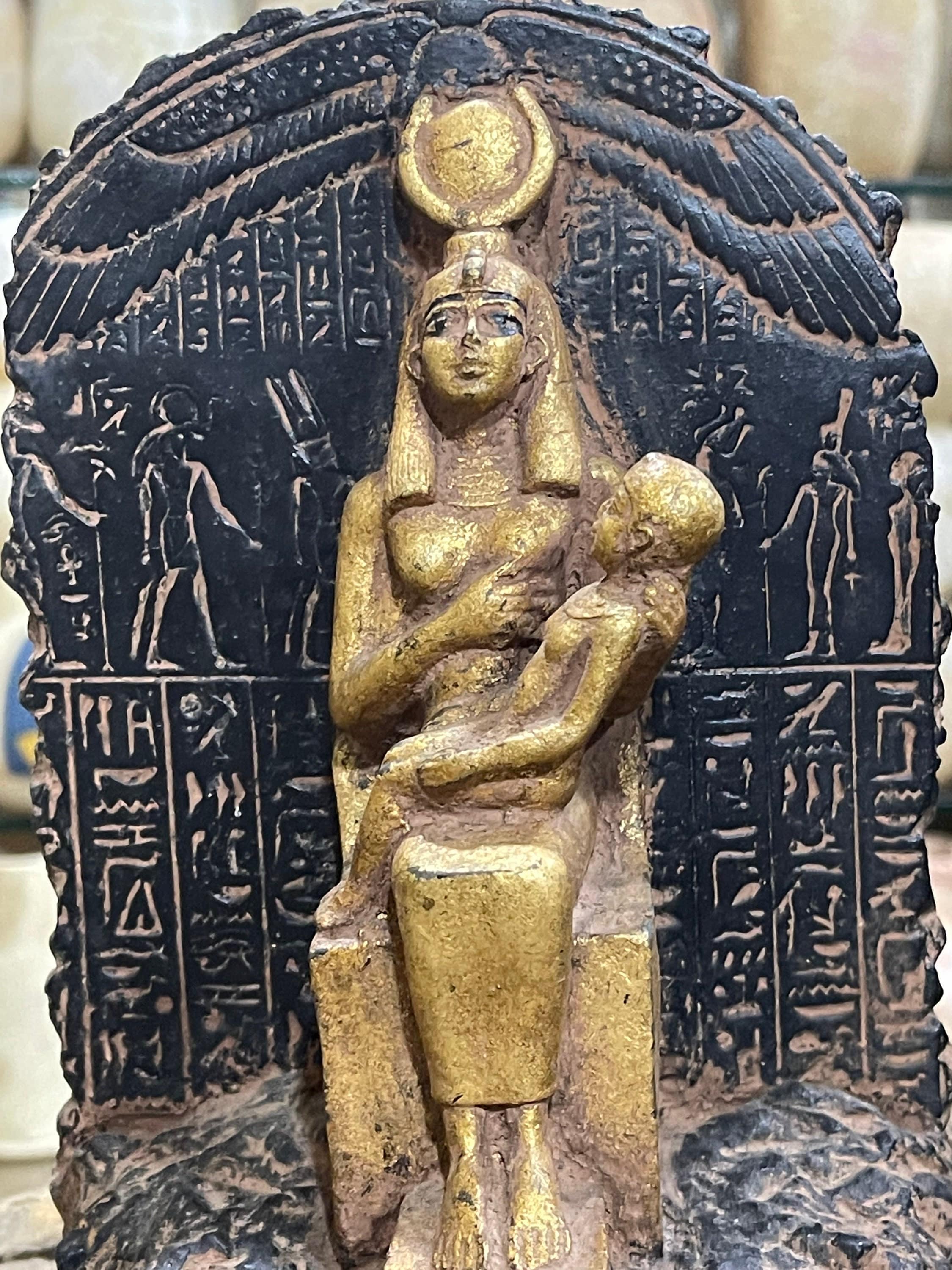 Egyptian Goddess Isis Statue Nursing Horus, Isis Statue With Spiritual ...