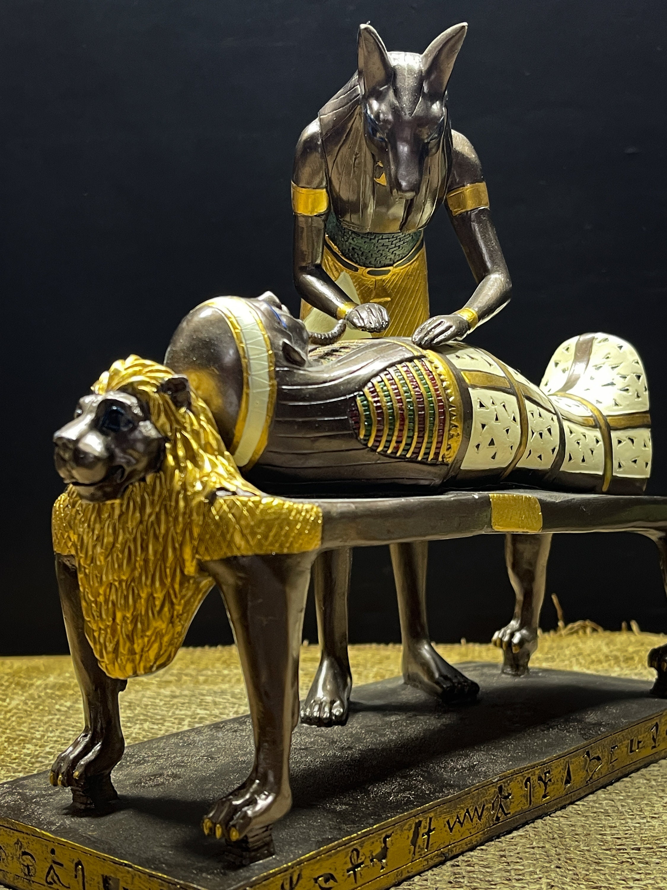 古代エジプトの神アヌビス像、ツタンカーメンのミイラ化過程 - Etsy 日本